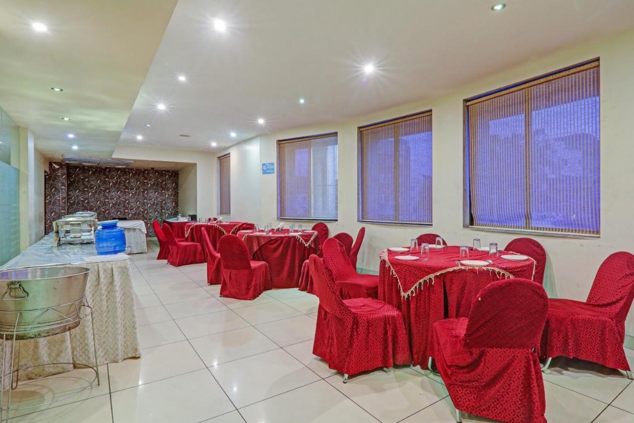 Townhouse Oak Hotel Shelter Lucknow Zewnętrze zdjęcie