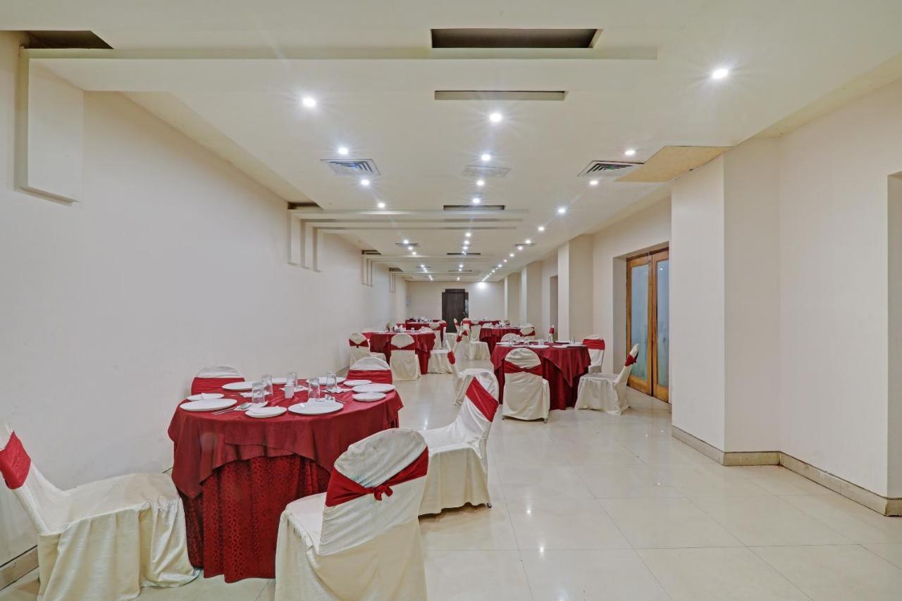 Townhouse Oak Hotel Shelter Lucknow Zewnętrze zdjęcie