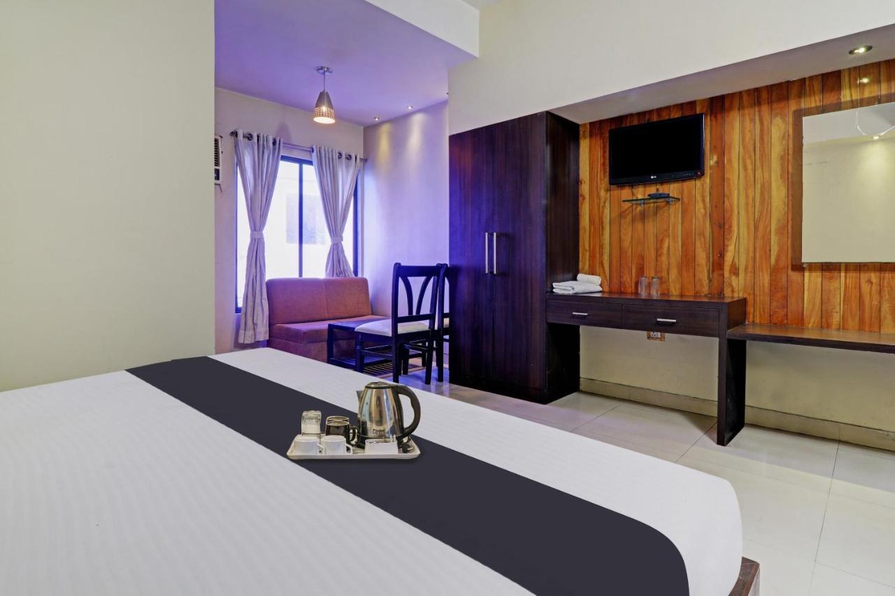 Townhouse Oak Hotel Shelter Lucknow Zewnętrze zdjęcie